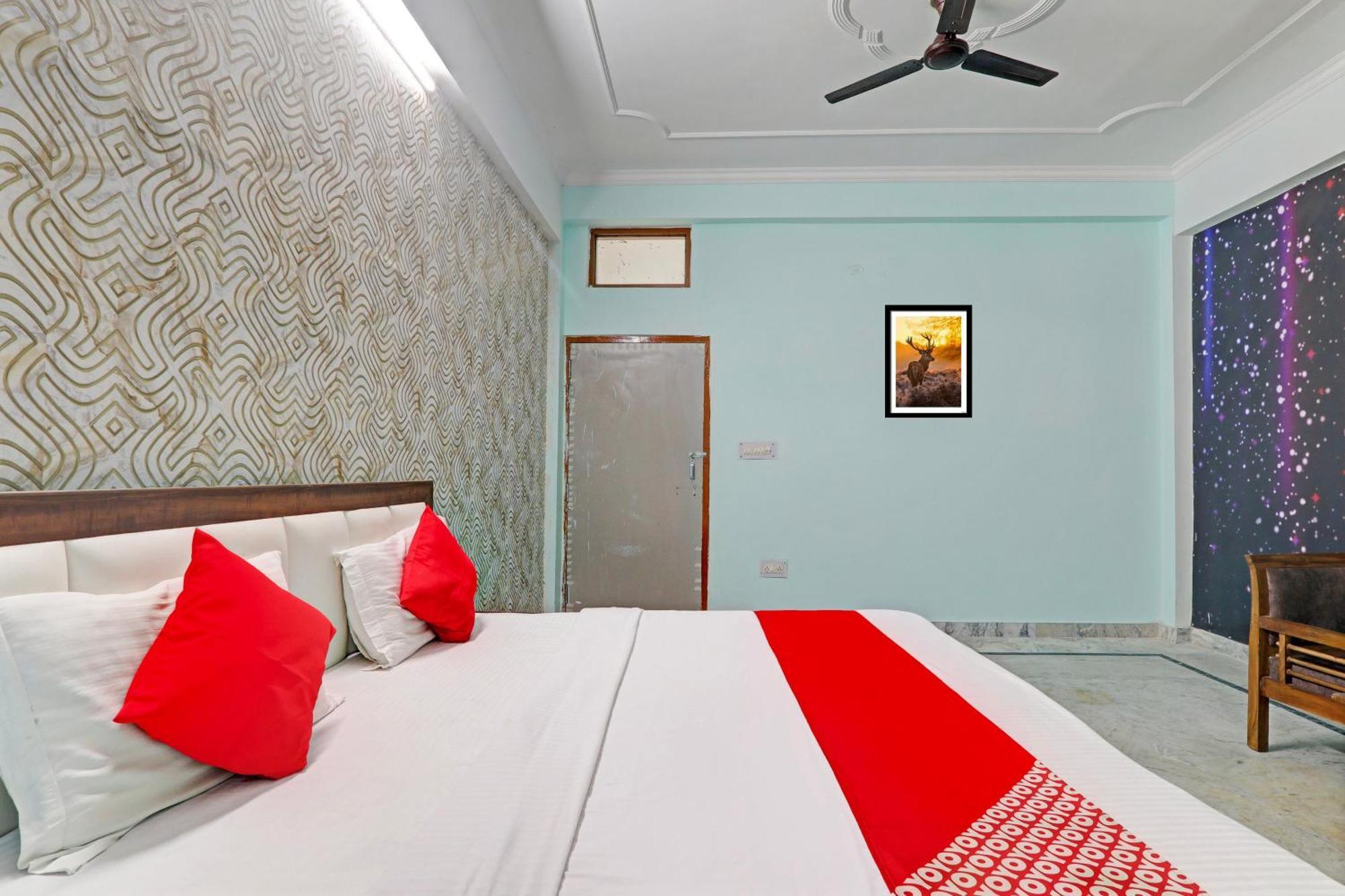 Hotel O Siddharth 4*